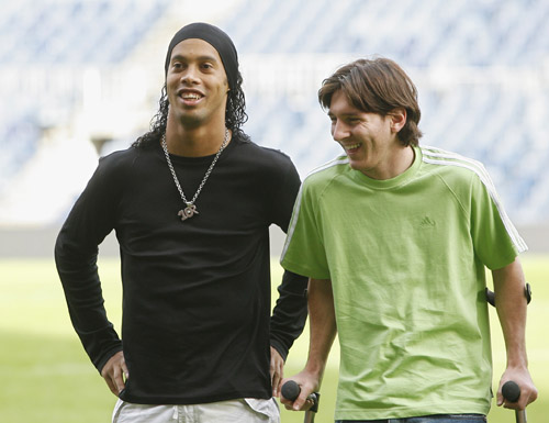 仅让球迷感 仅让球迷感